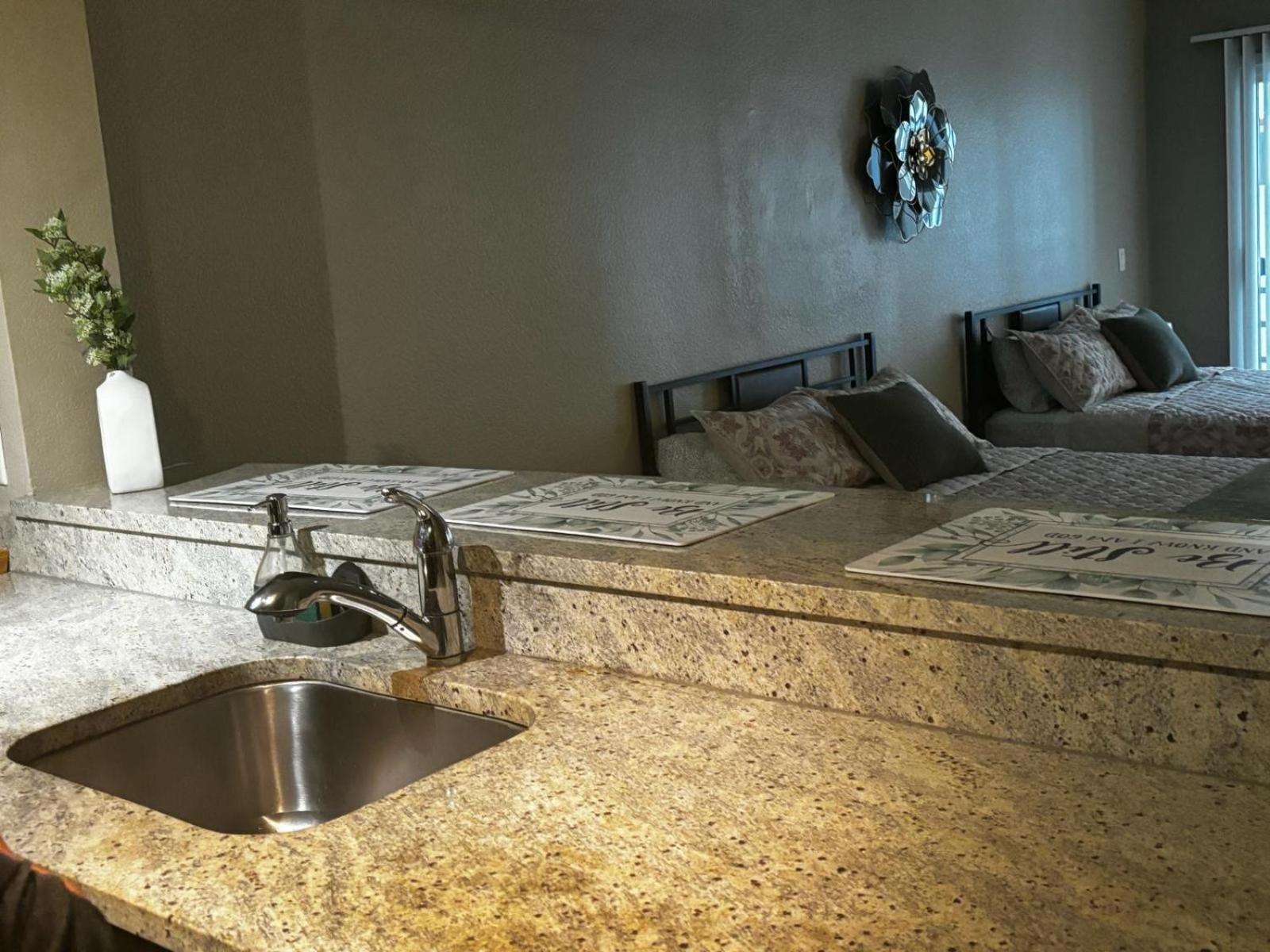 Sweet Studios Universal Loft Free Parking And Wifi Los Angeles Eksteriør billede